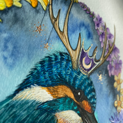 kingfisher with metallic moon crown detail